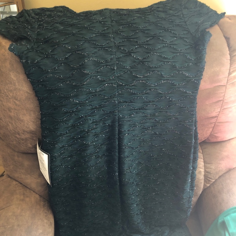 Beautiful connected apparel dress! - Picture 2 of 4